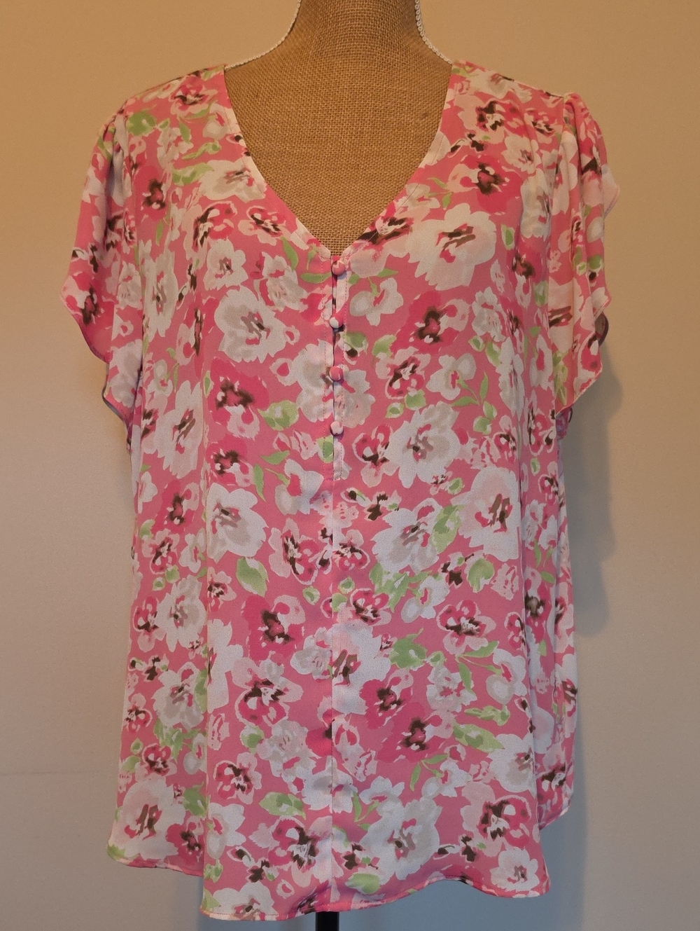 Premise Pink Floral V-Neck Button-Front Blouse